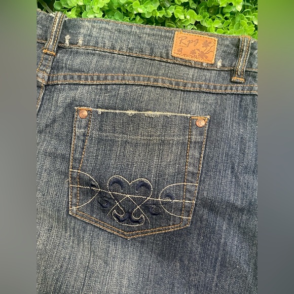 NWT Rampage Distressed Jean Skirt Size 13 - Picture 10 of 14